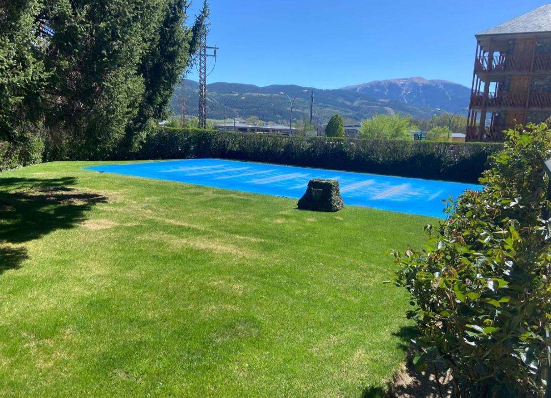 Appartement De Vacances Puigcerdà Exteriör bild